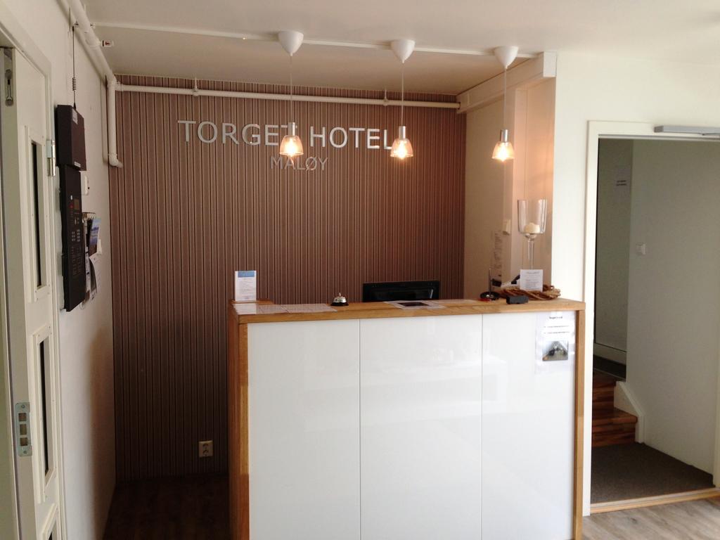 Torget Hotell Maloy Exterior foto